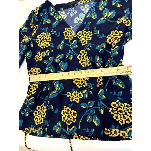 J. Crew Navy Blue Floral Long Sleeve Wrap Blouse Sz 6 EUC // office / dressy - Picture 7 of 11